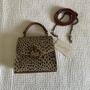 NWT! Universal Threads Leopard Mini Crossbody Bag